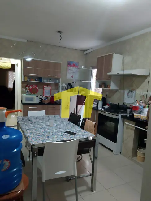 Sobrado com 4 quartos à venda, 205m2 em Limoeiro, São Paulo - SP - imagem 2 Foto 2 de Sobrado com 4 quartos à venda, 205m2 em Limoeiro, São Paulo - SP