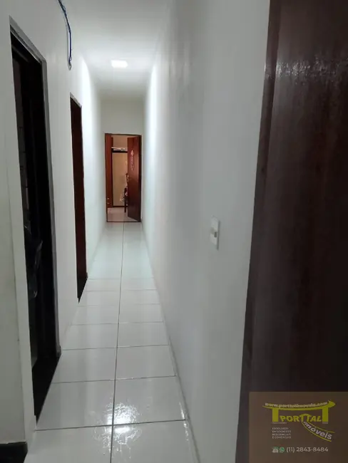 Sobrado com 4 quartos à venda, 205m2 em Limoeiro, São Paulo - SP - imagem 9 Foto 9 de Sobrado com 4 quartos à venda, 205m2 em Limoeiro, São Paulo - SP