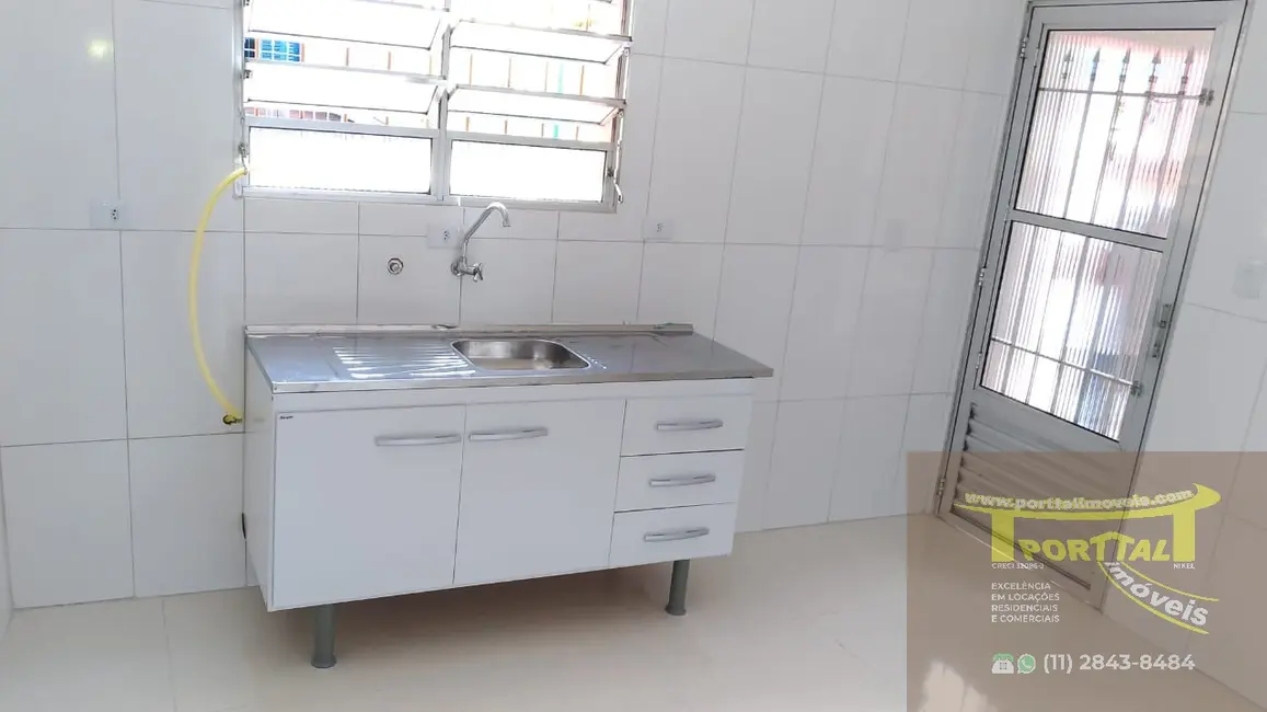 Foto 4 de Sobrado com 2 quartos para alugar, 50m2 em Vila Odete, São Paulo - SP