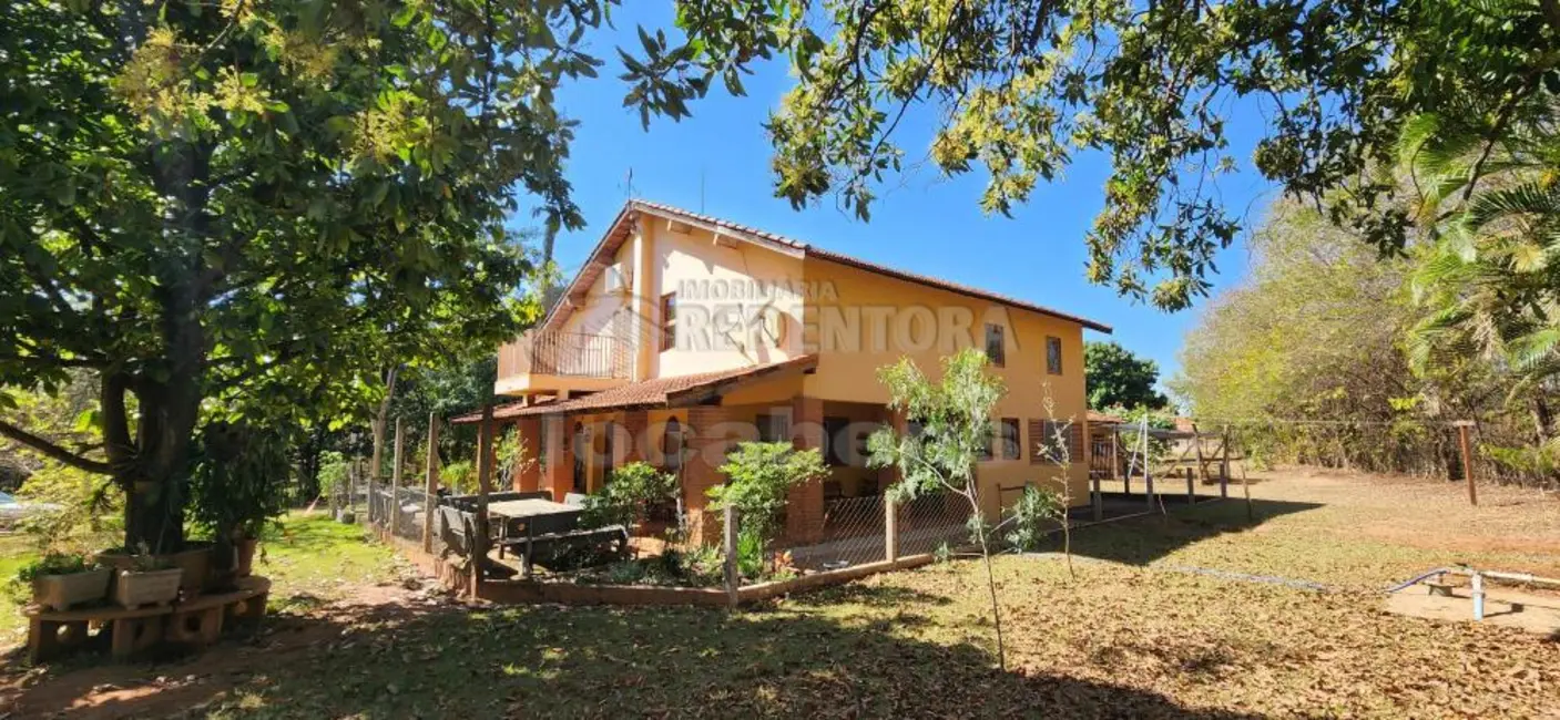 Foto 1 de Chácara com 4 quartos à venda, 301m2 em Sao Jose Do Rio Preto - SP
