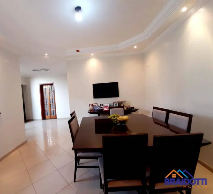 Foto 5 de Casa com 3 quartos à venda, 239m2 em Vila Santa Maria, Americana - SP