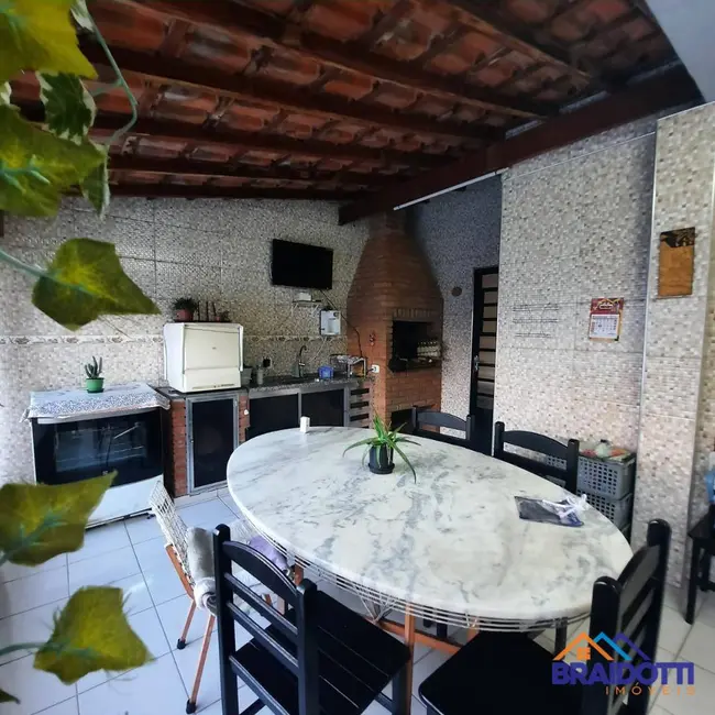 Foto 3 de Casa com 3 quartos à venda, 400m2 em Jardim São Roque, Americana - SP