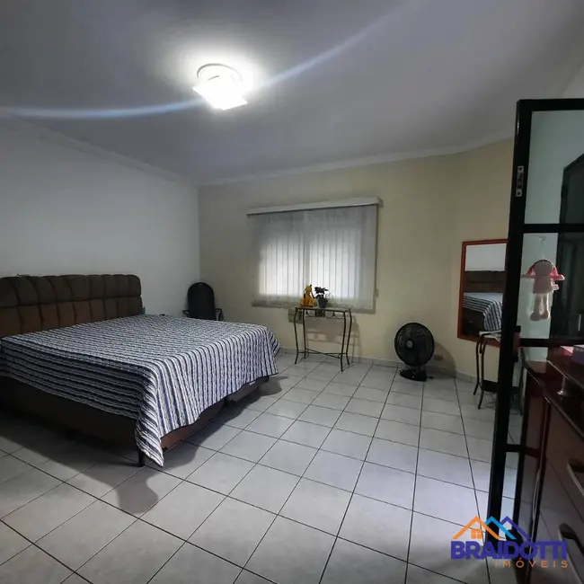 Foto 6 de Casa com 3 quartos à venda, 400m2 em Jardim São Roque, Americana - SP