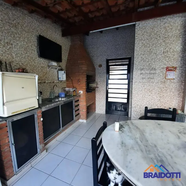 Foto 4 de Casa com 3 quartos à venda, 400m2 em Jardim São Roque, Americana - SP