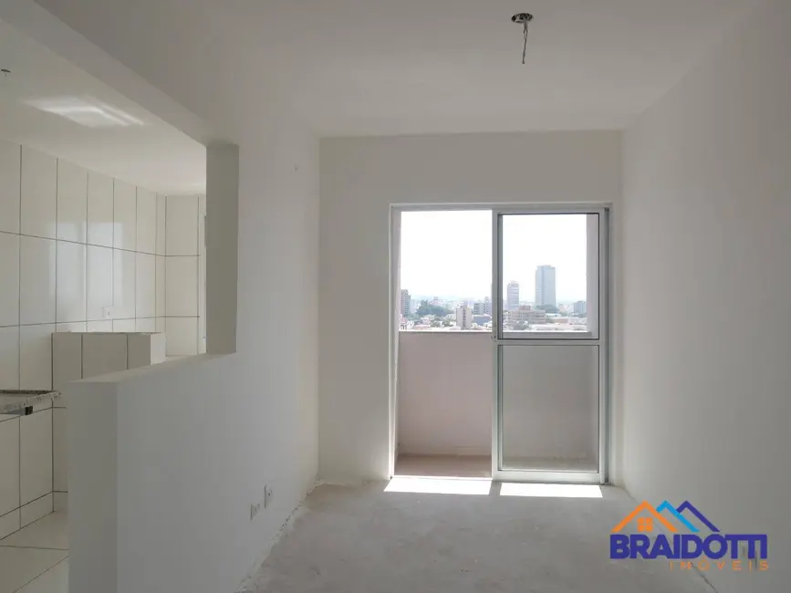 Foto 3 de Apartamento com 2 quartos à venda, 51m2 em Vila Massucheto, Americana - SP
