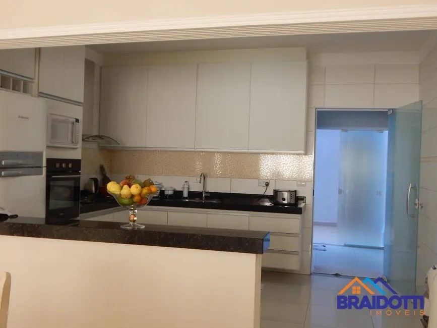 Foto 8 de Casa com 4 quartos à venda, 300m2 em Parque Universitário, Americana - SP