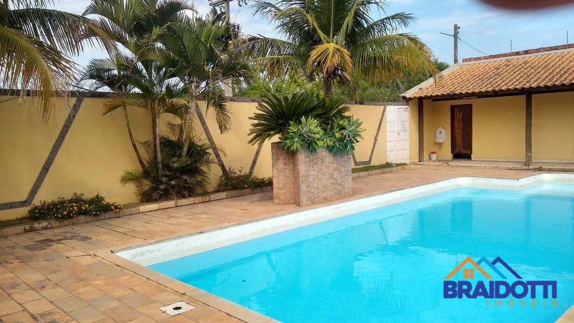 Foto 2 de Chácara com 2 quartos à venda, 2800m2 em Jardim Adélia Cavicchia Grotta, Limeira - SP