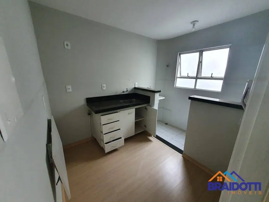 Foto 5 de Apartamento com 2 quartos à venda, 42m2 em Vila Massucheto, Americana - SP