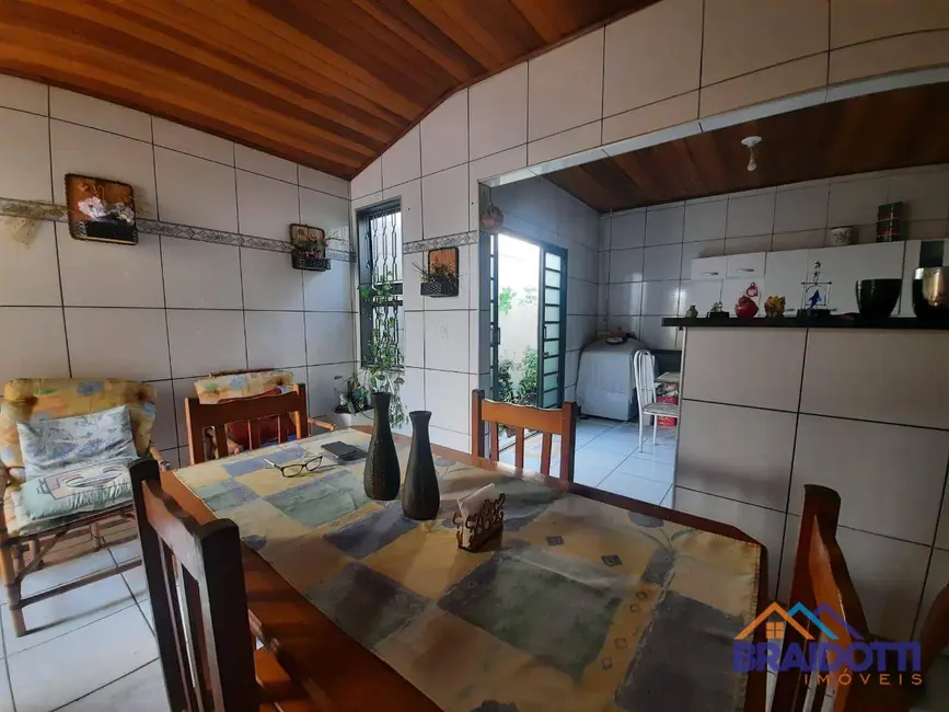 Foto 4 de Casa com 2 quartos à venda, 125m2 em Sumare - SP