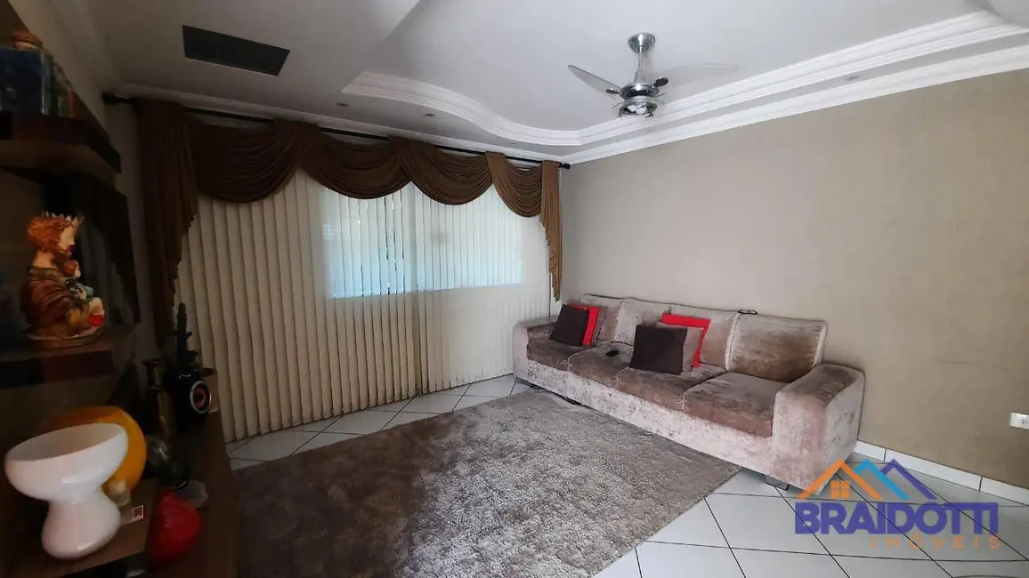 Foto 8 de Casa com 3 quartos à venda, 156m2 em Parque Gramado, Americana - SP