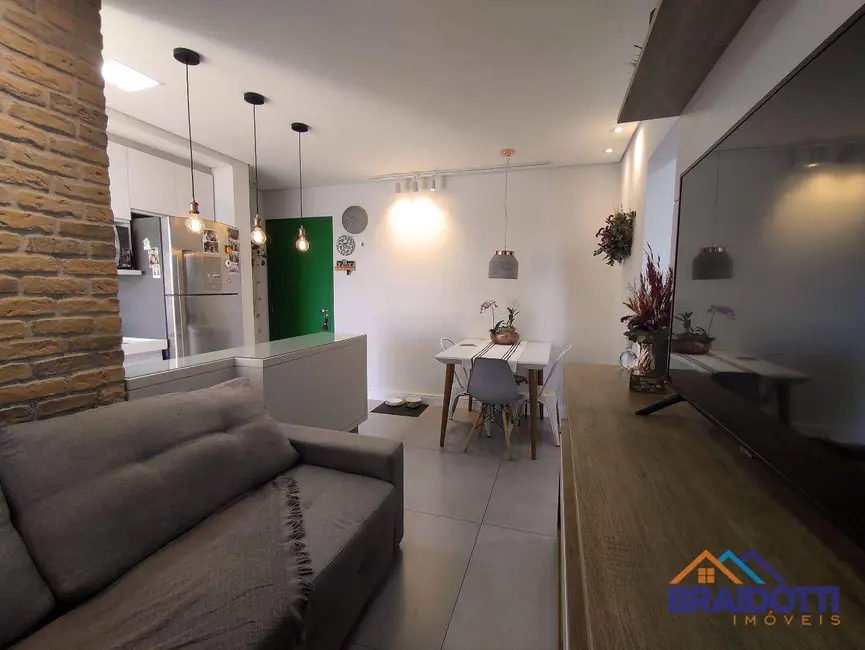 Foto 4 de Apartamento com 2 quartos à venda, 60m2 em Centro, Americana - SP