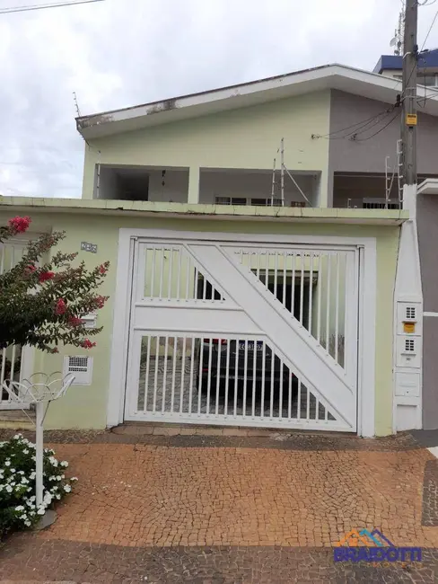 Foto 4 de Casa com 2 quartos à venda, 195m2 em Vila Dainese, Americana - SP