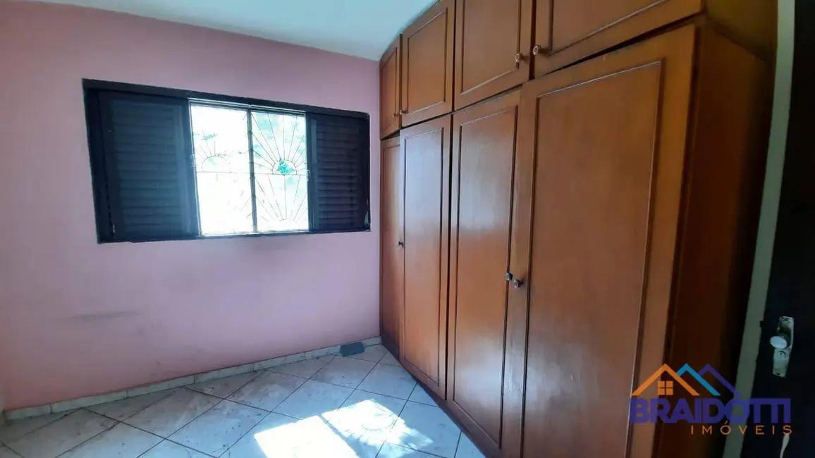 Foto 8 de Casa com 4 quartos à venda, 290m2 em Jardim São Paulo, Americana - SP