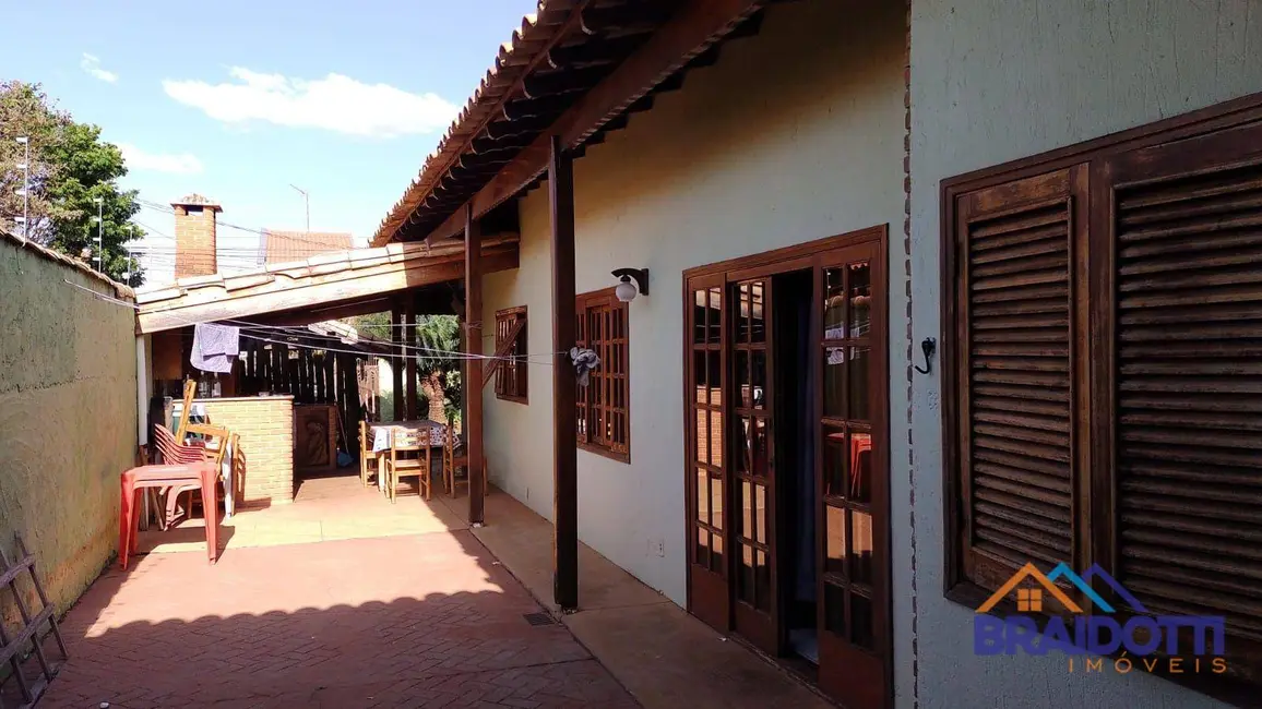 Foto 5 de Casa com 2 quartos à venda, 210m2 em Parque Novo Mundo, Americana - SP