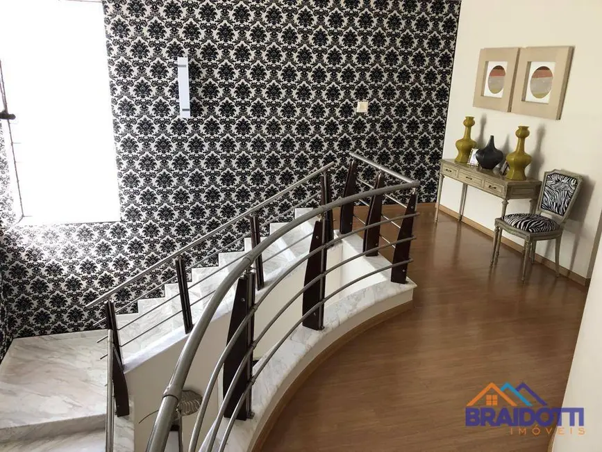 Foto 8 de Casa com 4 quartos à venda, 700m2 em Parque Residencial Nardini, Americana - SP