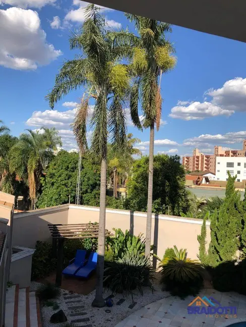 Foto 5 de Casa com 4 quartos à venda, 700m2 em Parque Residencial Nardini, Americana - SP