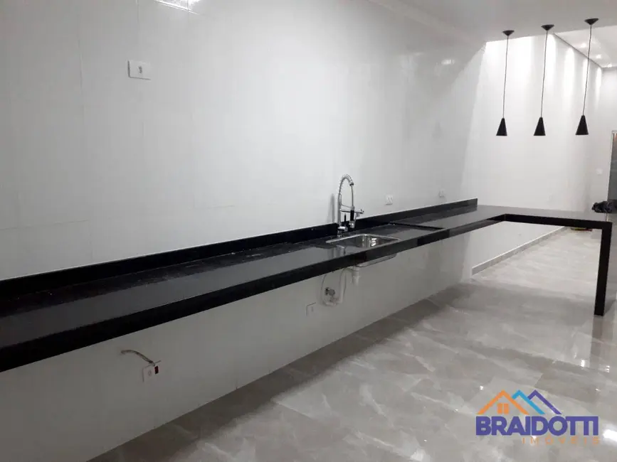 Foto 3 de Casa com 3 quartos à venda, 150m2 em Parque Nova Carioba, Americana - SP