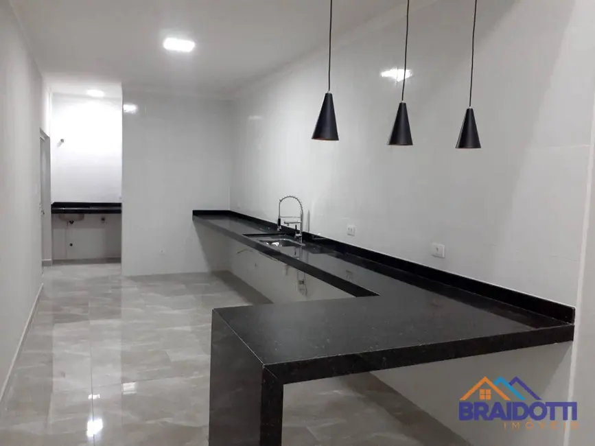 Foto 2 de Casa com 3 quartos à venda, 150m2 em Parque Nova Carioba, Americana - SP