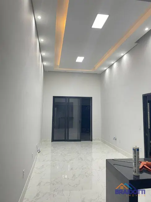 Casa com 3 quartos à venda, 150m2 em Vila Molon, Americana - SP - imagem 4 Foto 4 de Casa com 3 quartos à venda, 150m2 em Vila Molon, Americana - SP