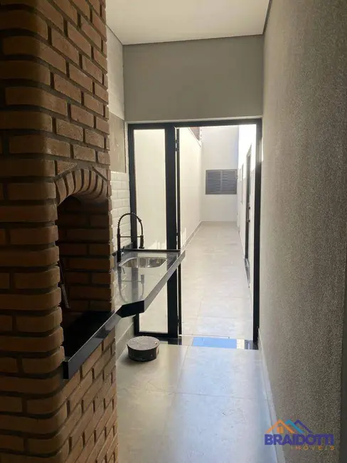 Casa com 3 quartos à venda, 150m2 em Vila Molon, Americana - SP - imagem 6 Foto 6 de Casa com 3 quartos à venda, 150m2 em Vila Molon, Americana - SP