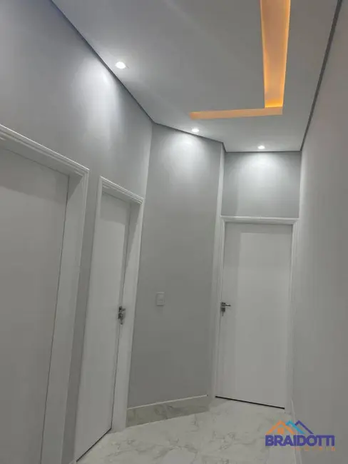 Casa com 3 quartos à venda, 150m2 em Vila Molon, Americana - SP - imagem 7 Foto 7 de Casa com 3 quartos à venda, 150m2 em Vila Molon, Americana - SP