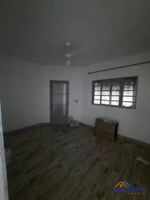 Foto 2 de Casa com 2 quartos à venda, 150m2 em Jardim Mirandola, Americana - SP