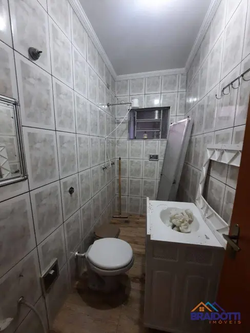 Foto 8 de Casa com 2 quartos à venda, 150m2 em Jardim Mirandola, Americana - SP