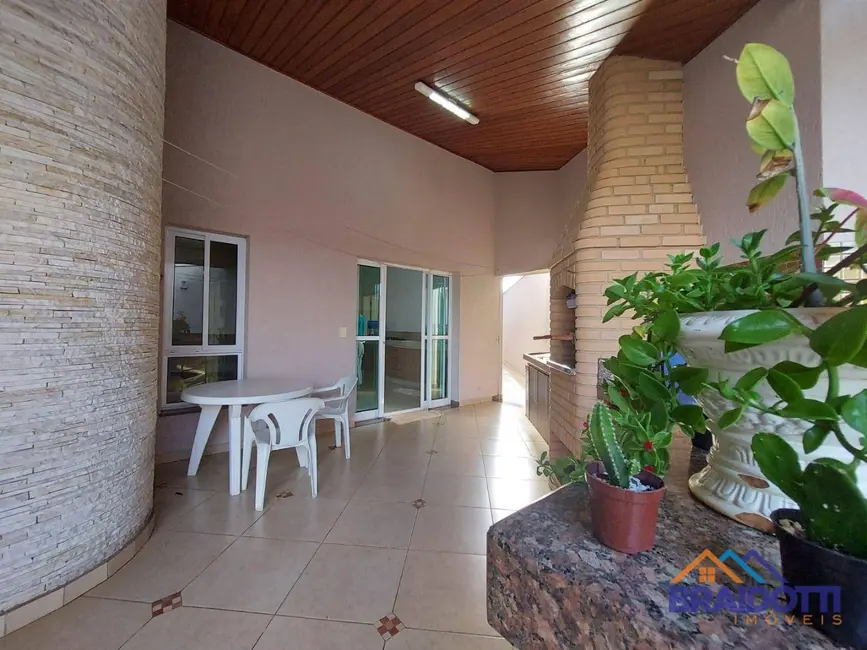 Foto 6 de Casa com 3 quartos à venda, 460m2 em Vila São Pedro, Americana - SP