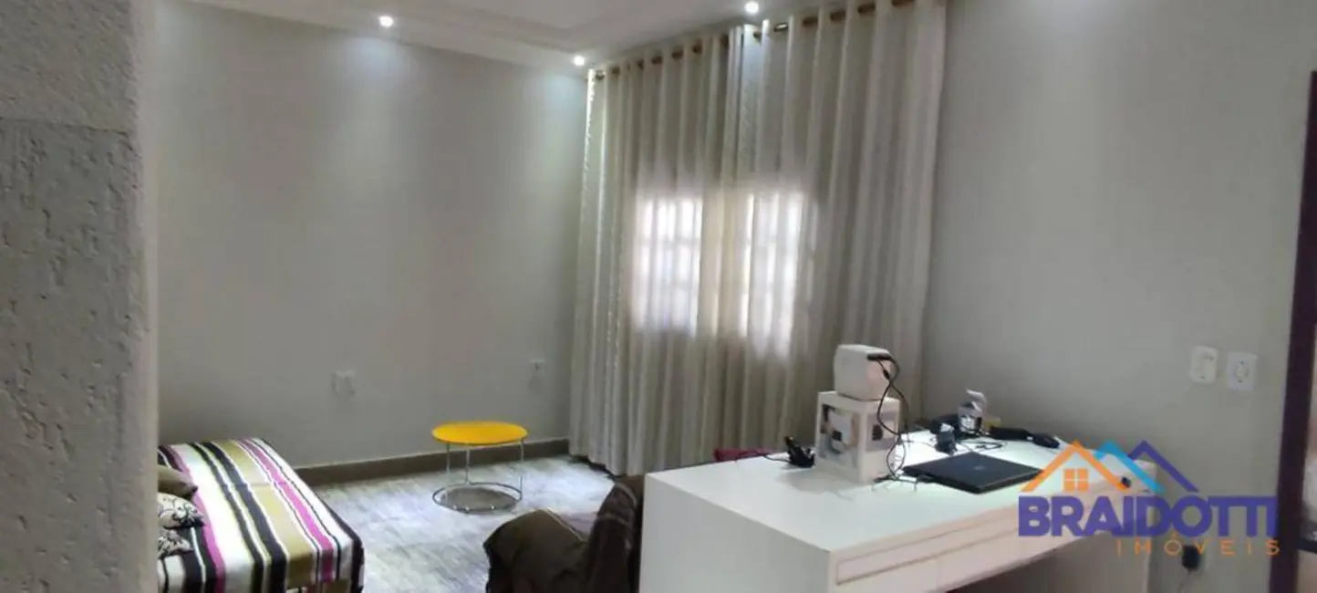 Foto 5 de Casa com 3 quartos à venda, 150m2 em Vila Letônia, Nova Odessa - SP
