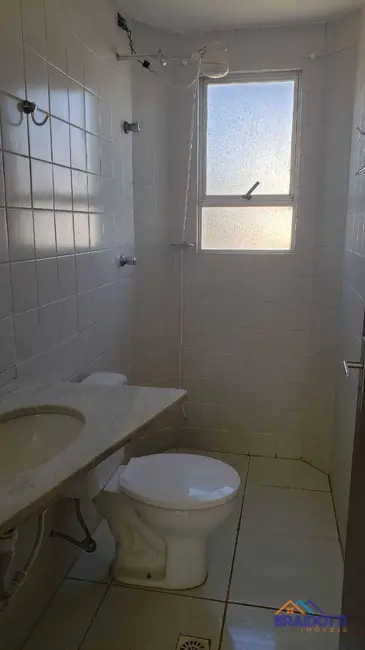 Foto 5 de Apartamento com 2 quartos à venda, 42m2 em Vila Massucheto, Americana - SP