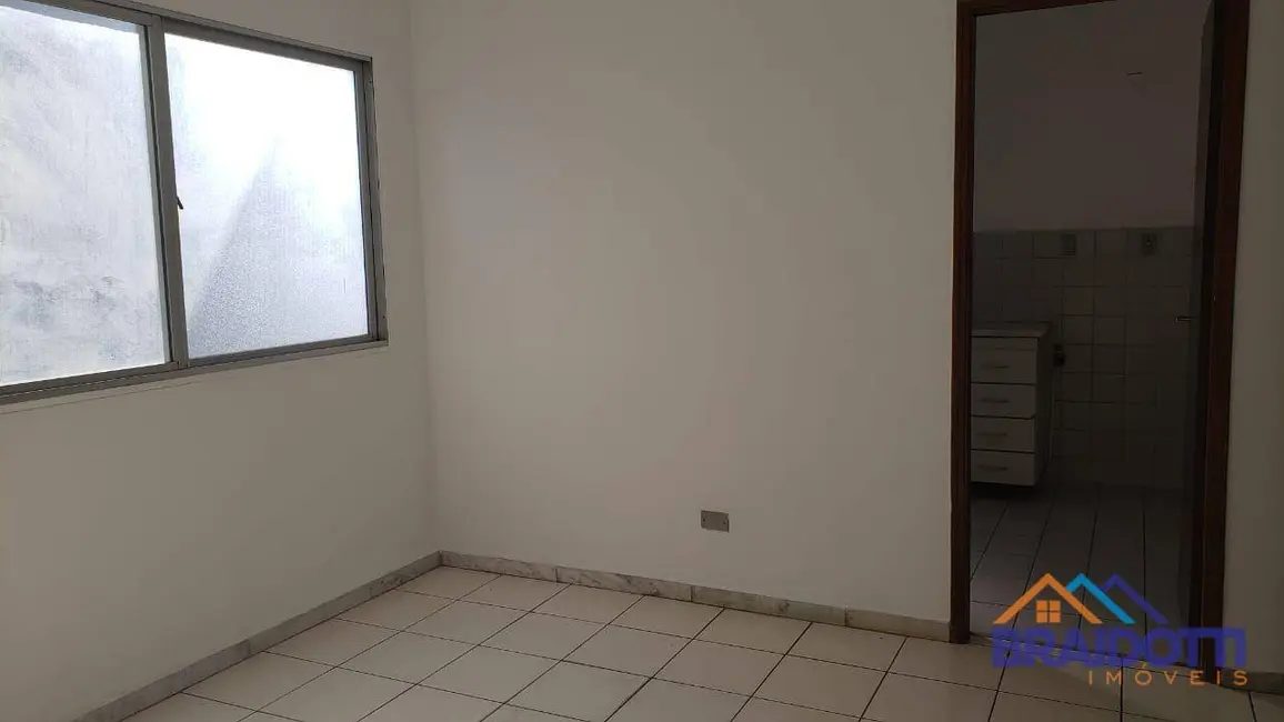 Foto 2 de Apartamento com 2 quartos à venda, 42m2 em Vila Massucheto, Americana - SP