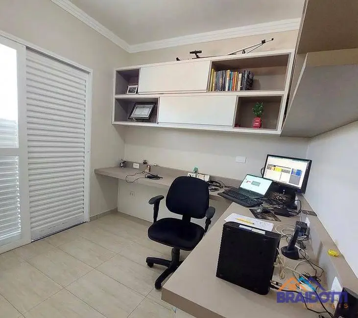 Foto 7 de Casa com 3 quartos à venda, 221m2 em Parque Novo Mundo, Americana - SP