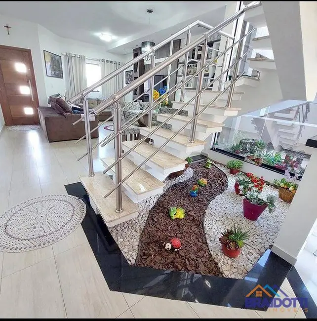 Foto 2 de Casa com 3 quartos à venda, 221m2 em Parque Novo Mundo, Americana - SP