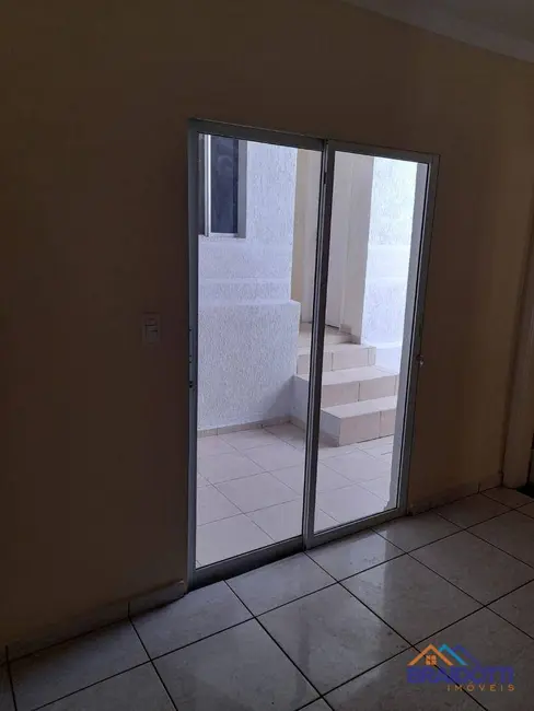 Casa com 3 quartos à venda, 150m2 em Jardim Brasília, Piracicaba - SP - imagem 8 Foto 8 de Casa com 3 quartos à venda, 150m2 em Jardim Brasília, Piracicaba - SP