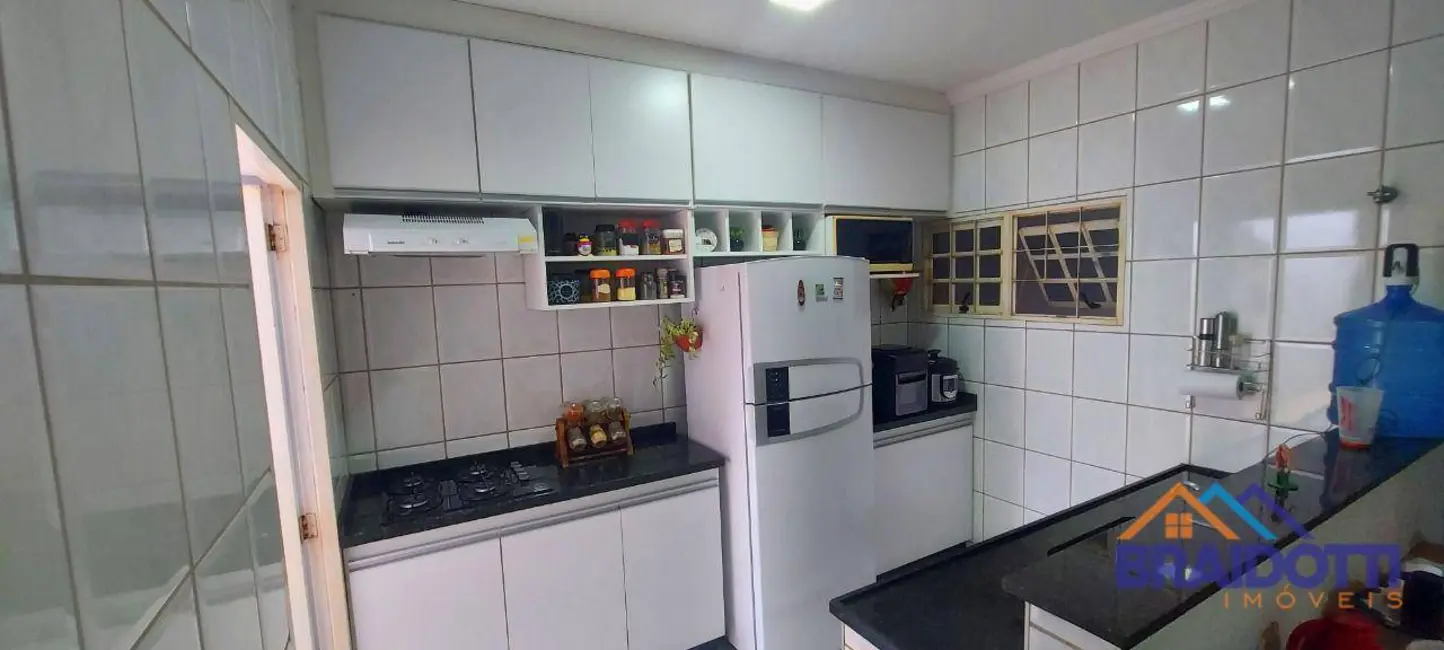 Foto 5 de Casa com 3 quartos à venda, 180m2 em Jardim Nielsen Ville, Americana - SP