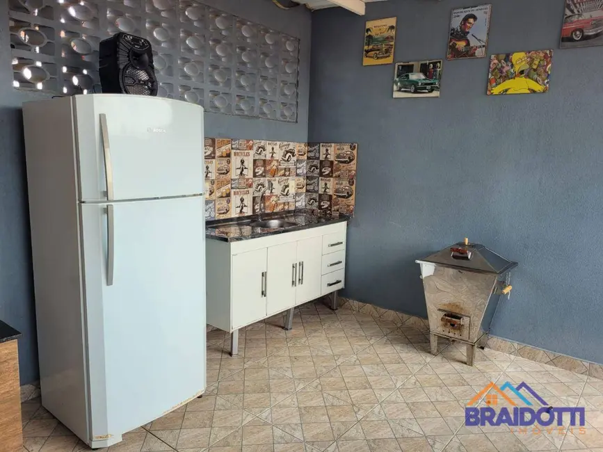 Foto 2 de Casa com 3 quartos à venda e para alugar, 160m2 em Vila Santa Maria, Americana - SP