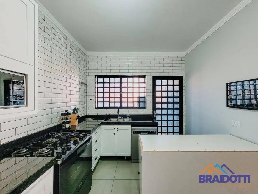 Foto 3 de Casa com 2 quartos à venda, 250m2 em Parque das Nações, Americana - SP