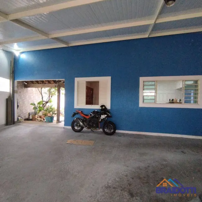 Casa com 2 quartos à venda, 205m2 em Jardim Governador Mário Covas II, Americana - SP - imagem 6 Foto 6 de Casa com 2 quartos à venda, 205m2 em Jardim Governador Mário Covas II, Americana - SP