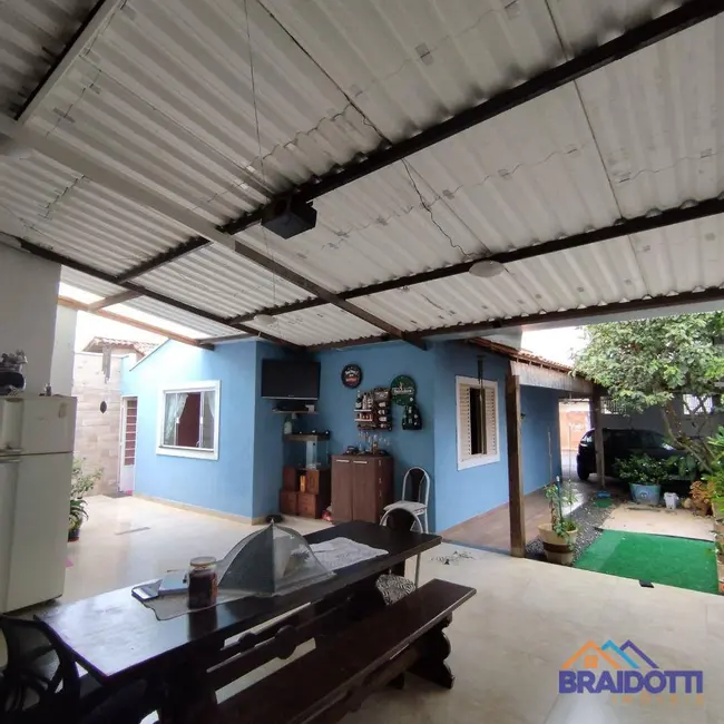 Casa com 2 quartos à venda, 205m2 em Jardim Governador Mário Covas II, Americana - SP - imagem 3 Foto 3 de Casa com 2 quartos à venda, 205m2 em Jardim Governador Mário Covas II, Americana - SP