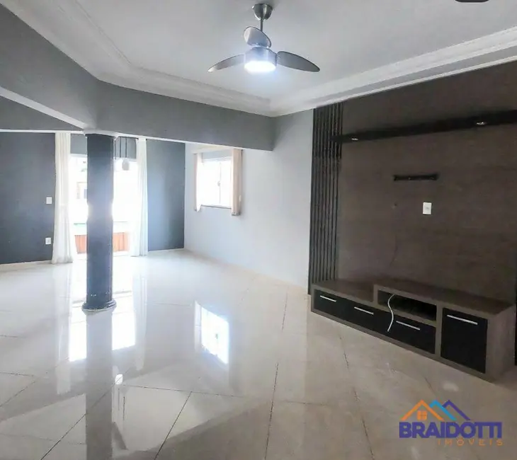 Foto 4 de Casa com 3 quartos à venda, 300m2 em Jardim Bela Vista, Nova Odessa - SP