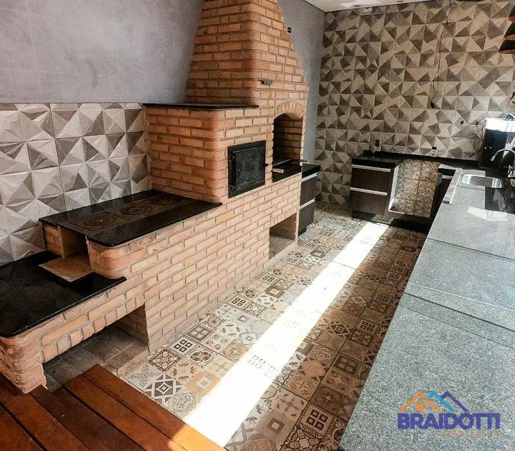 Foto 2 de Casa com 3 quartos à venda, 300m2 em Jardim Bela Vista, Nova Odessa - SP