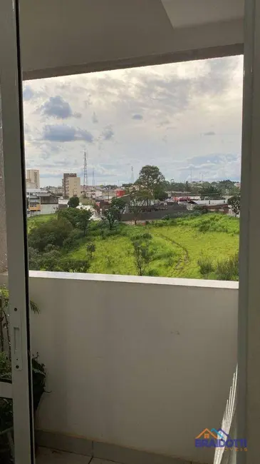Foto 5 de Apartamento com 2 quartos à venda, 58m2 em Jardim São Domingos, Americana - SP