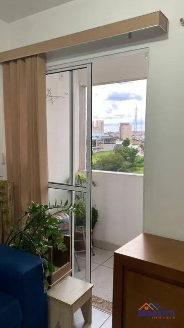 Foto 4 de Apartamento com 2 quartos à venda, 58m2 em Jardim São Domingos, Americana - SP
