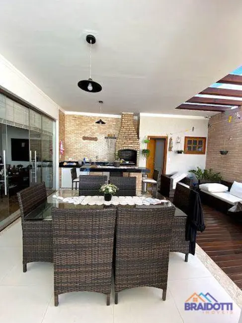 Foto 7 de Casa com 3 quartos à venda, 300m2 em Parque Universitário, Americana - SP