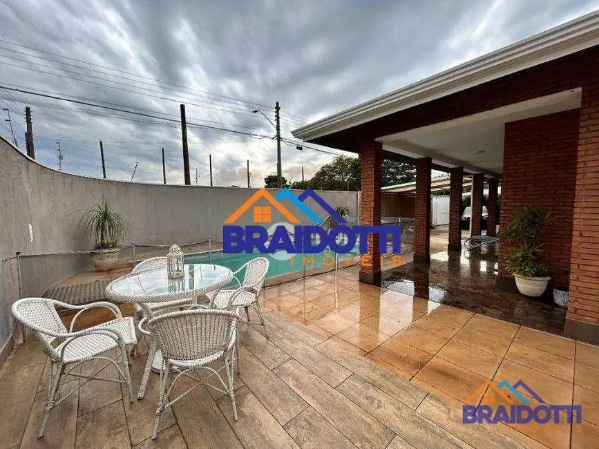 Foto 3 de Casa com 3 quartos à venda, 300m2 em Nova Americana, Americana - SP