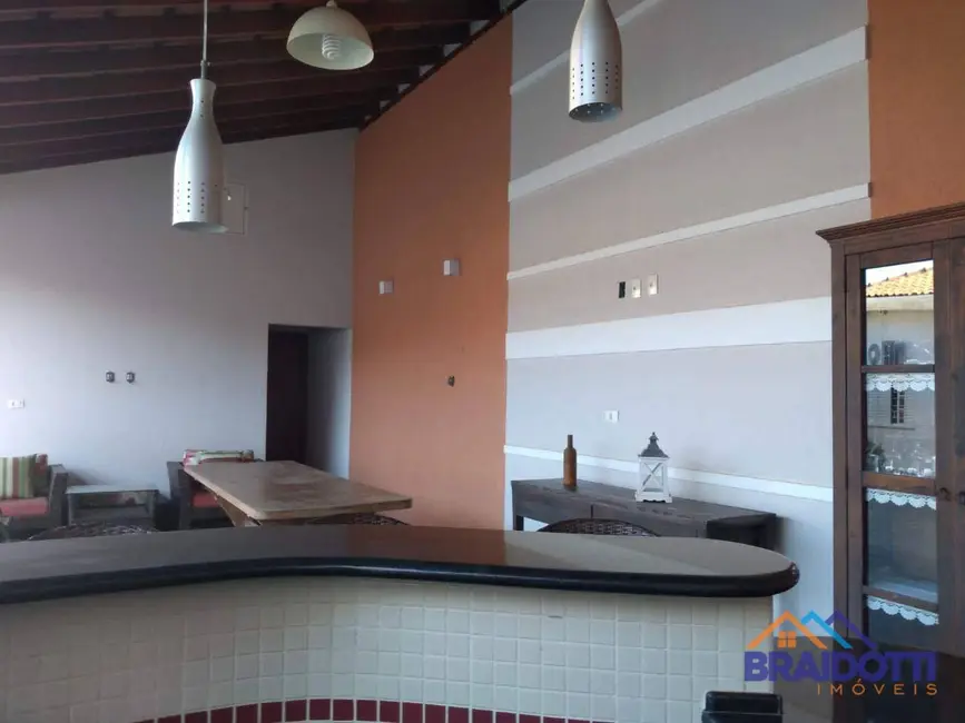 Foto 4 de Casa com 3 quartos à venda, 538m2 em Parque Novo Mundo, Americana - SP