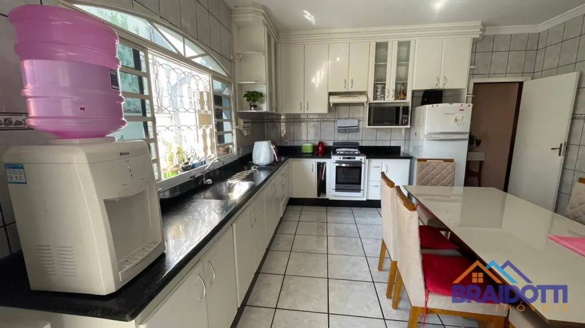 Foto 7 de Casa com 3 quartos à venda, 180m2 em Parque Novo Mundo, Americana - SP