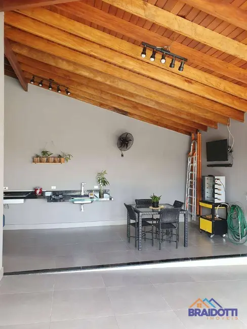 Foto 8 de Casa com 3 quartos à venda, 358m2 em Jardim Maria Helena, Nova Odessa - SP