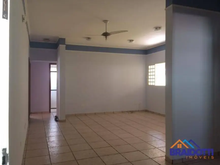 Foto 2 de Casa com 3 quartos à venda, 300m2 em Jardim Brasília, Americana - SP