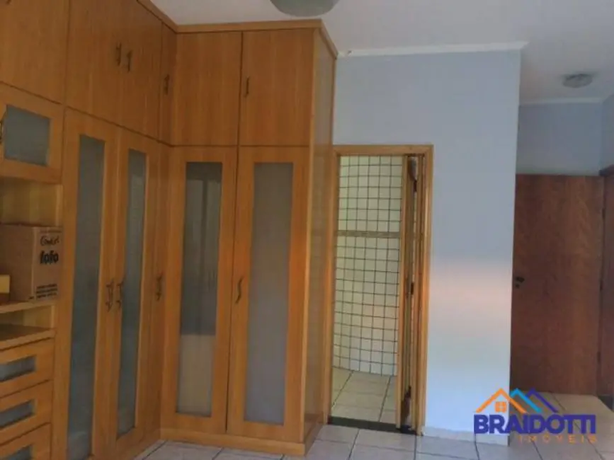 Foto 9 de Casa com 3 quartos à venda, 300m2 em Jardim Brasília, Americana - SP